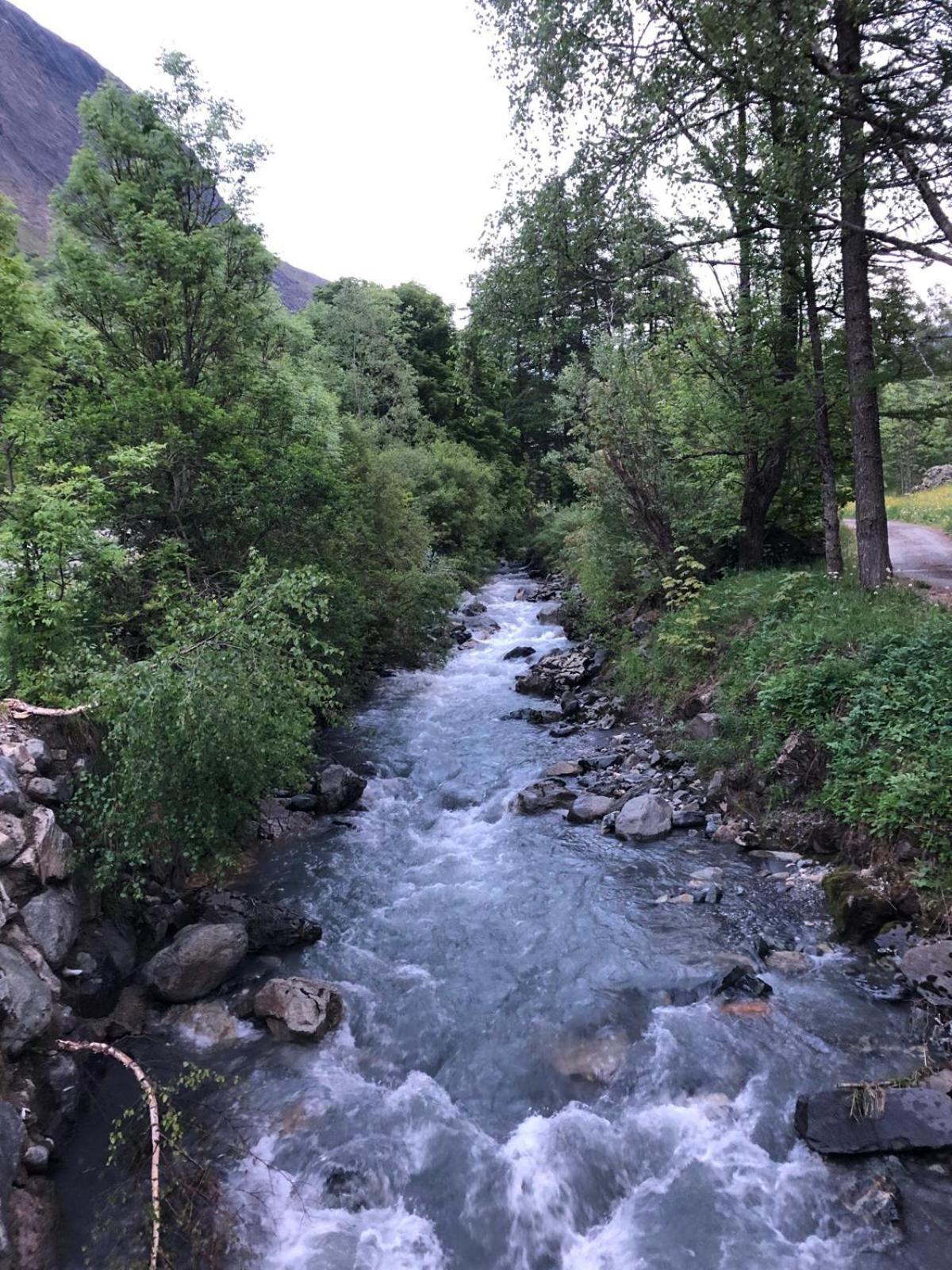 Mon Roc - Maison De Montagne Atypique Avec Vue La Grave Exterior foto
